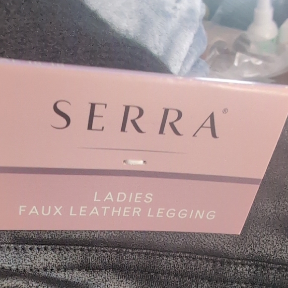 Serra Ladies Faux Leather Legging Size XL NWTG - Picture 3 of 11